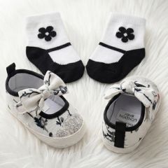 Shoes and Socks Set