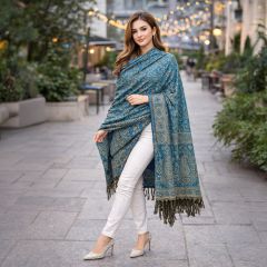 Ladies Winter Shawl
