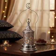 Fanoos With Light Silver