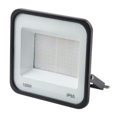 Higher Range Flood Light
