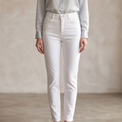 Ladies Straight Jeans