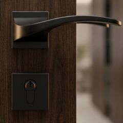 Kerry Door Lock Set