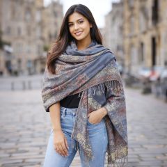 Ladies Winter Shawl