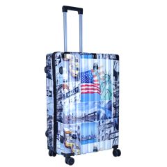 حقيبة سفر بغطاء صلب