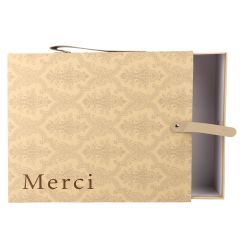 Merci Gift Box 33x27x10cm Large