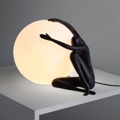 Metal Base Table Lamp